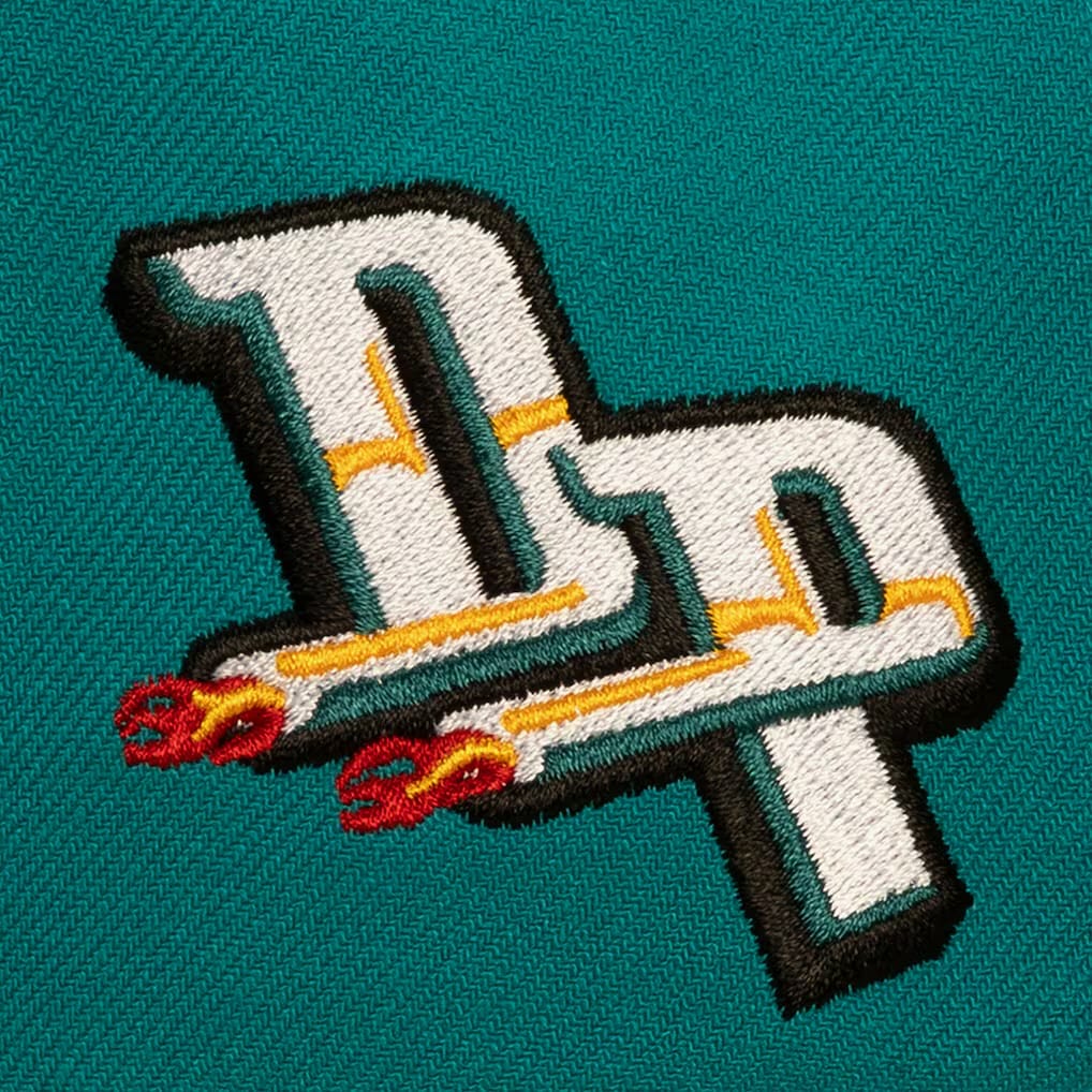 Mitchell & Ness NBA Detroit Pistons In the City Snapback (Teal/Black)
