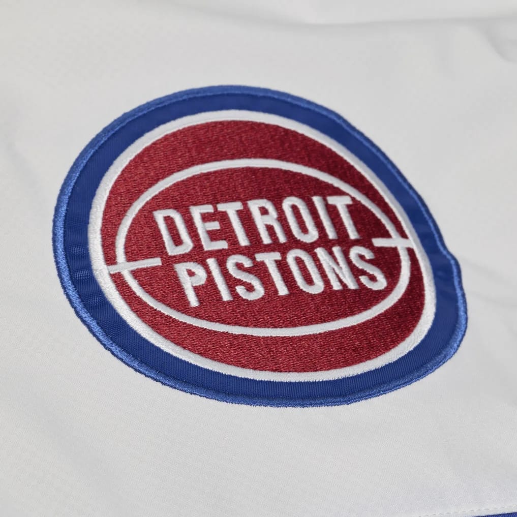 Mitchell & Ness Detroit Pistons Head Coach Lw Anorak Windbreaker (Royal)