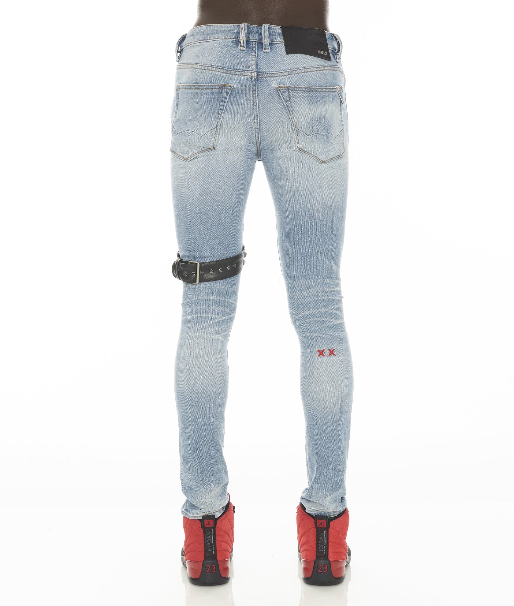 PUNK SUPER SKINNY 220 STUD MOTLEY CRUE IN CRUE
