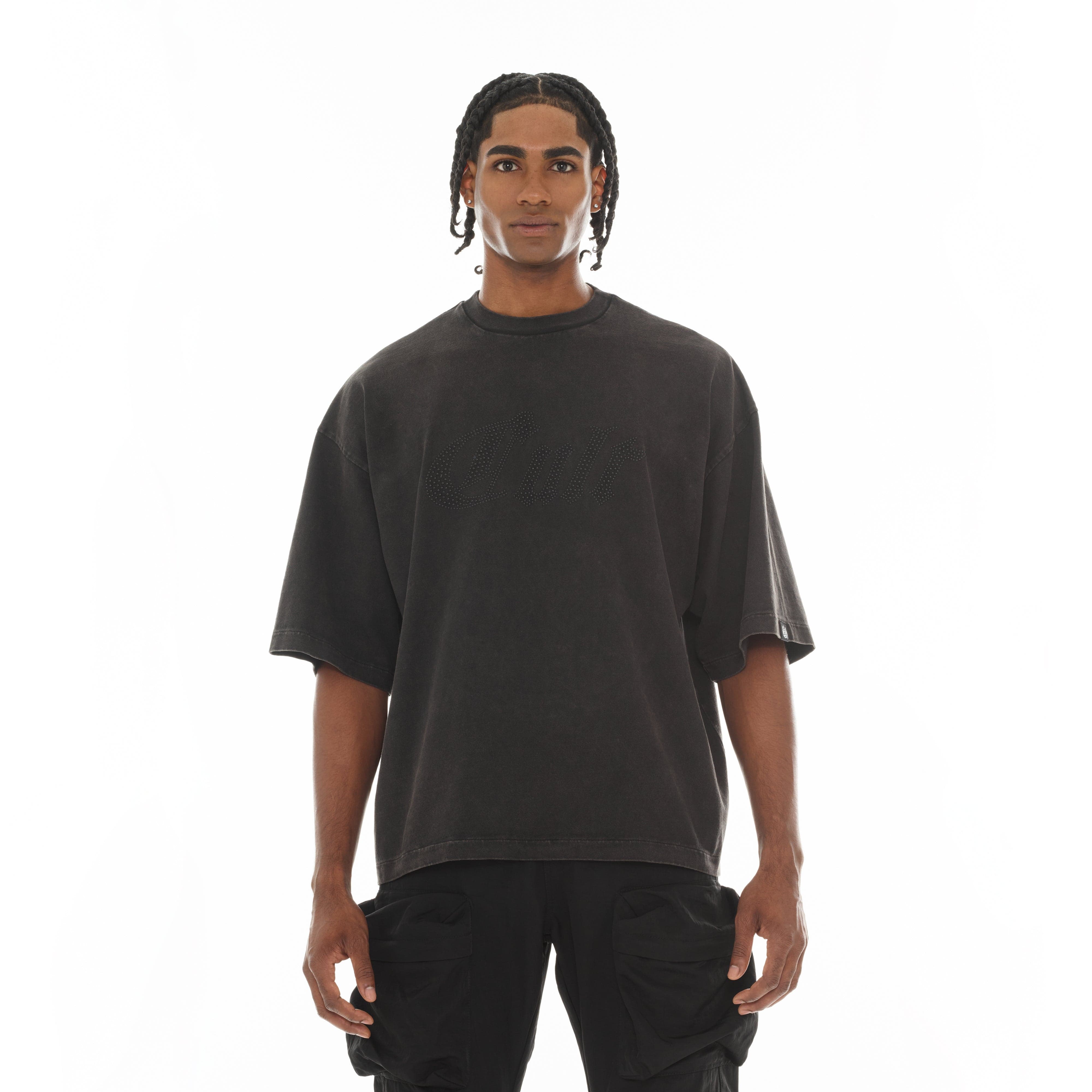 Cult's Oversized Short Sleeve Crew Neck Tee "Metal Logo" in Vintage Charcoal