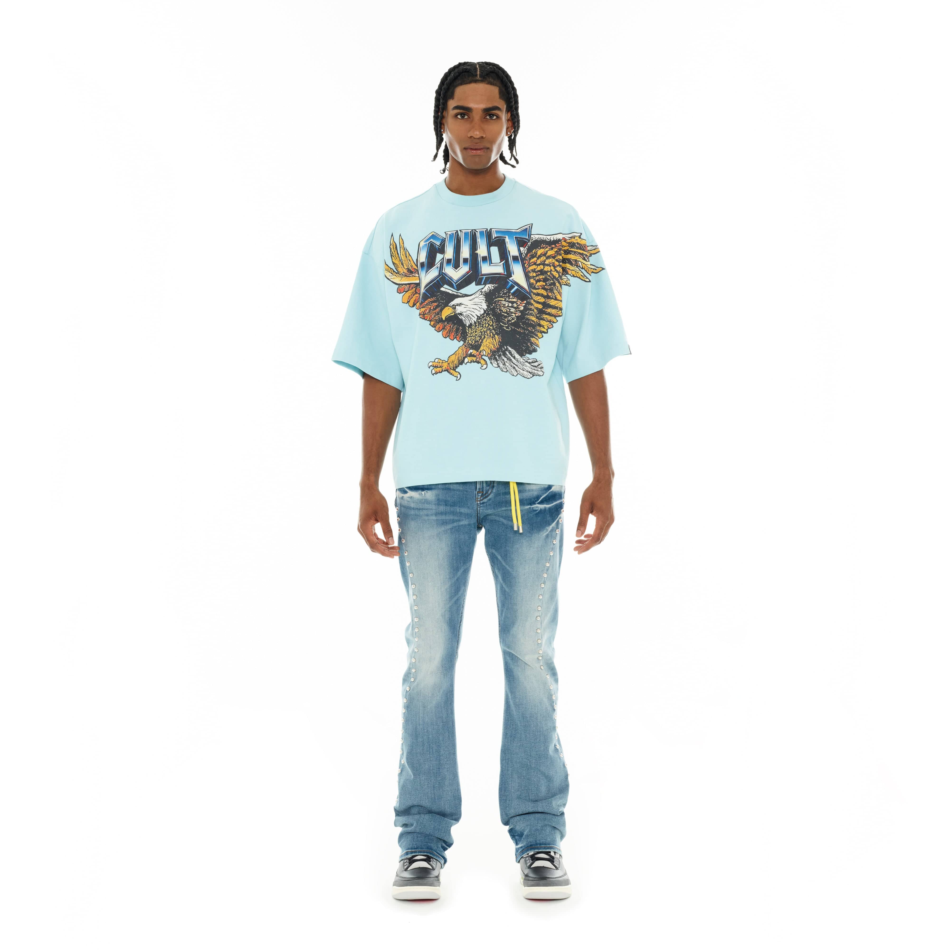 Cult's Oversized Short Sleeve Crew Neck Tee "Predator" in Blue Glow