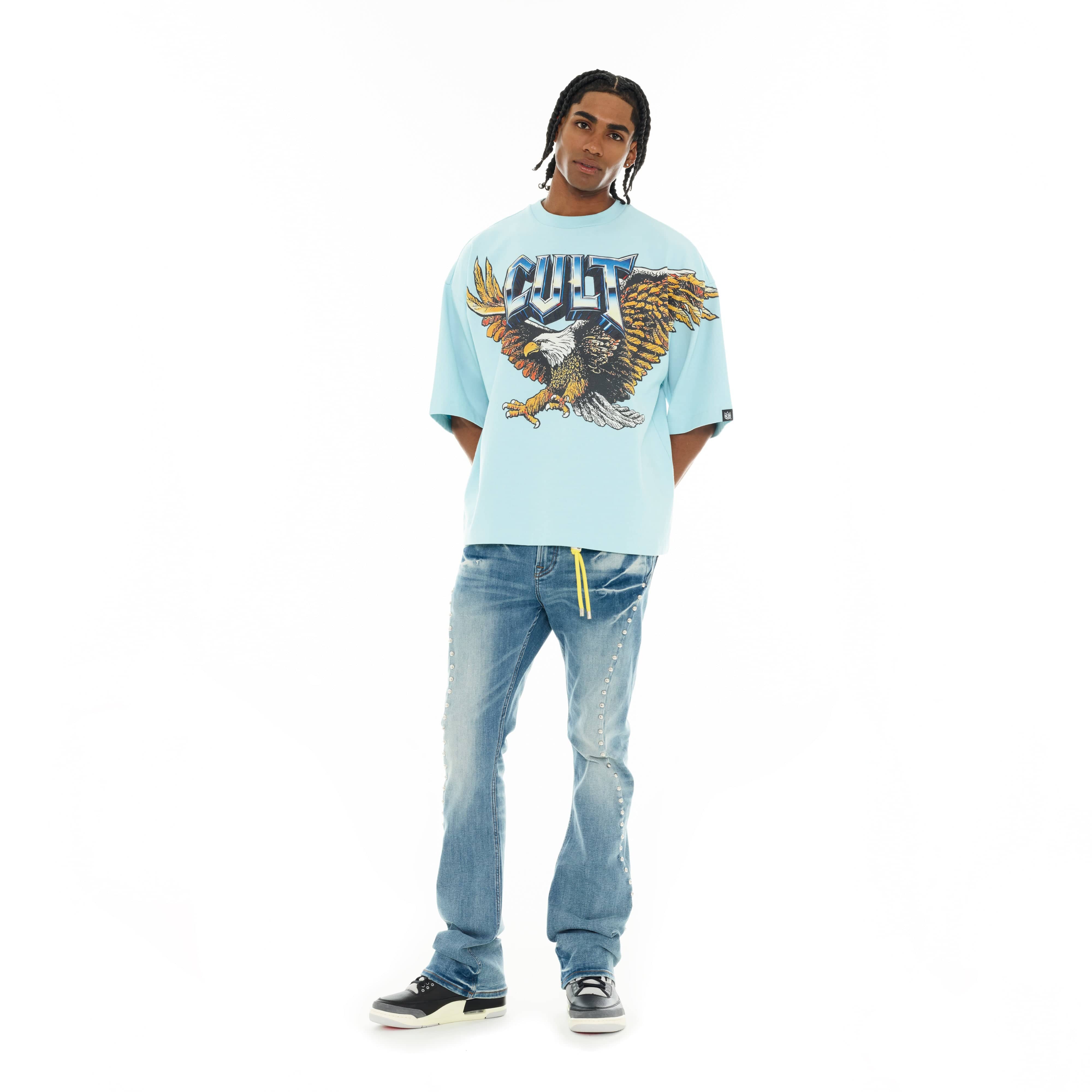 Cult's Oversized Short Sleeve Crew Neck Tee "Predator" in Blue Glow