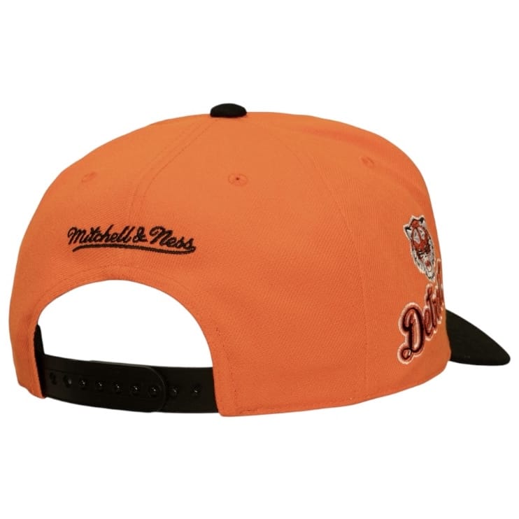 Mitchell & Ness MLB Detroit Tigers In The City Snapback (Orange)