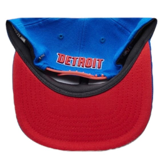 Pro Standard Detroit Pistons Mashup Wool Snapback (Royal Blue)