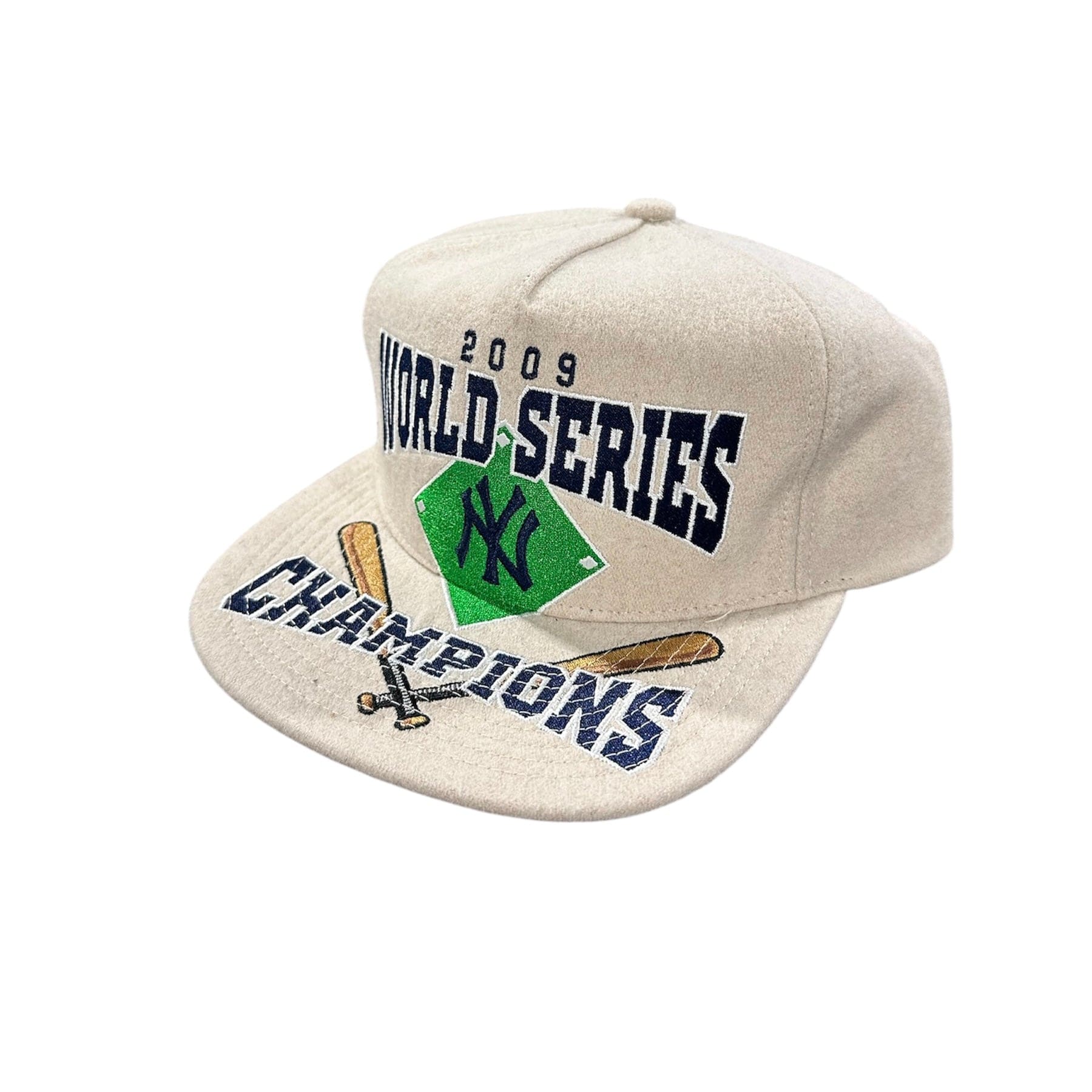 Mitchell & Ness MLB New York Yankees Champ Remix Caddy Snapback (Beige)