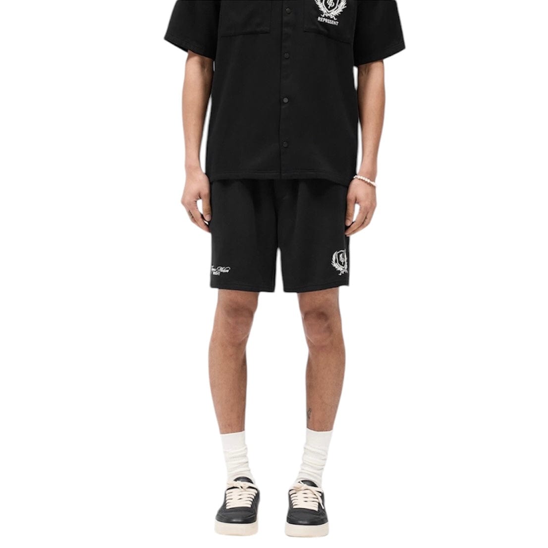 Represent Crest Short (Jet Black) MLM71019-01