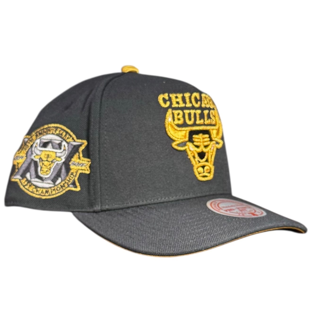 Mitchell & Ness Nba Chicago Bulls Core VI Snapback (Black/Gold)