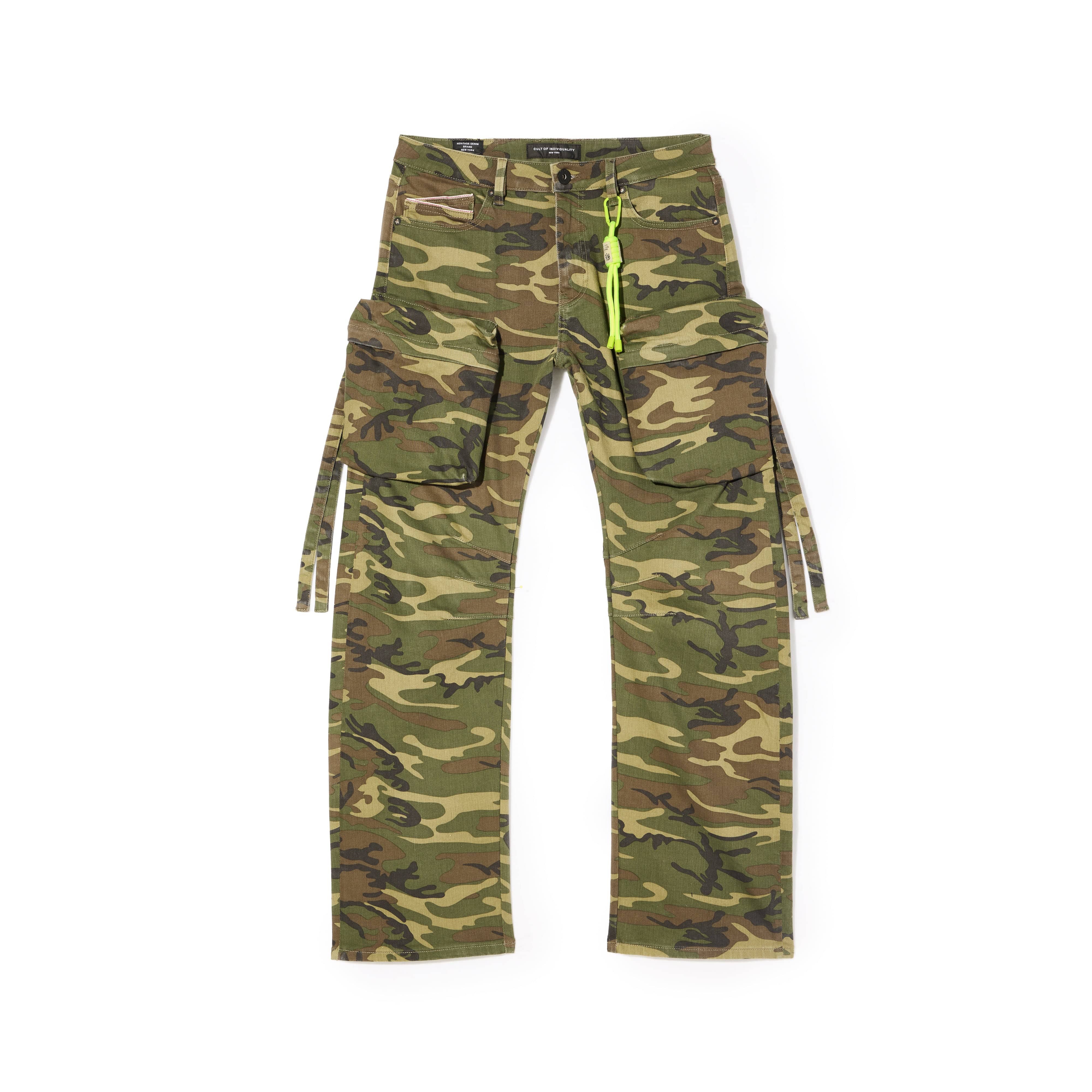 Cult's Grunge Baggy Cargo 610 Jeans in Camo