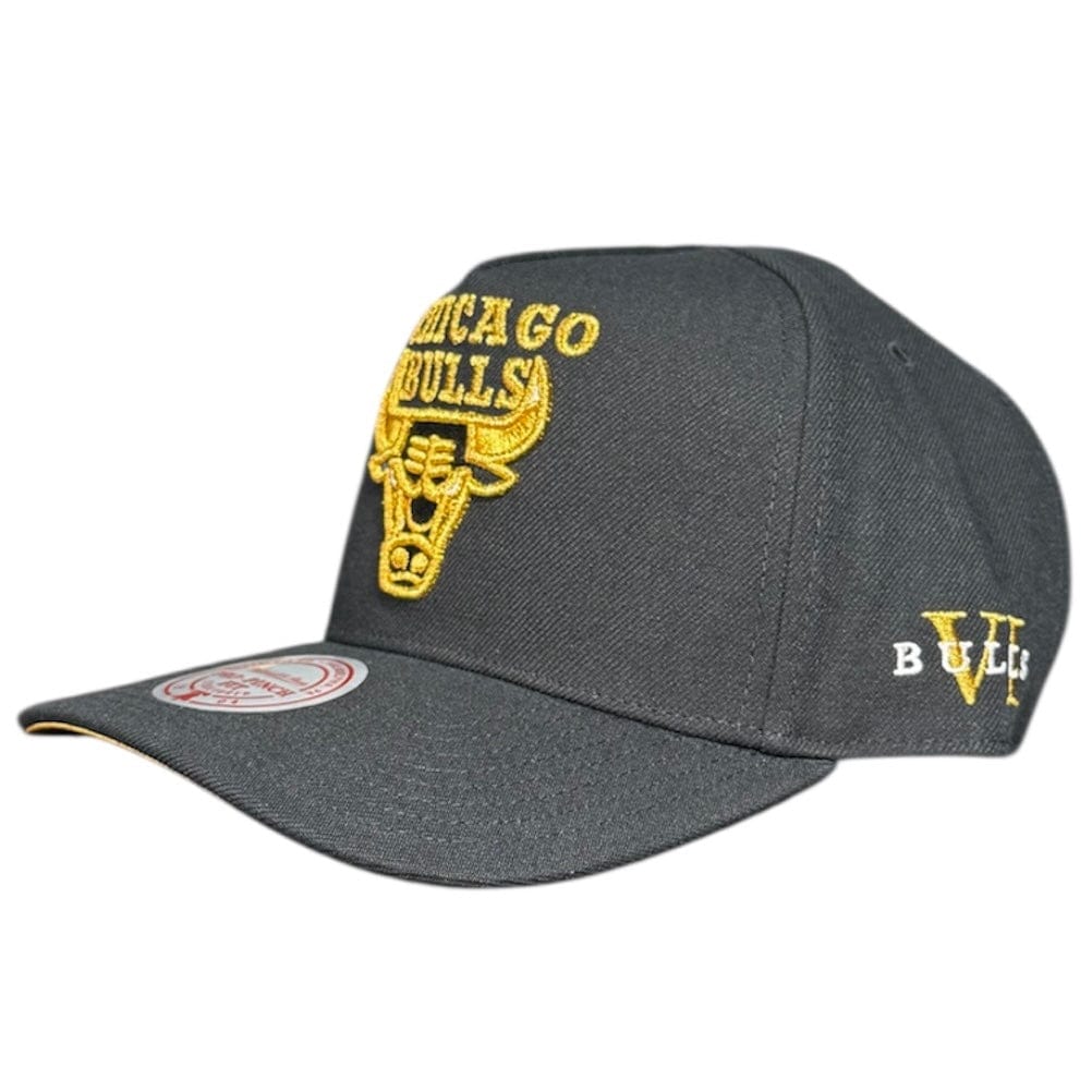 Mitchell & Ness Nba Chicago Bulls Core VI Snapback (Black/Gold)