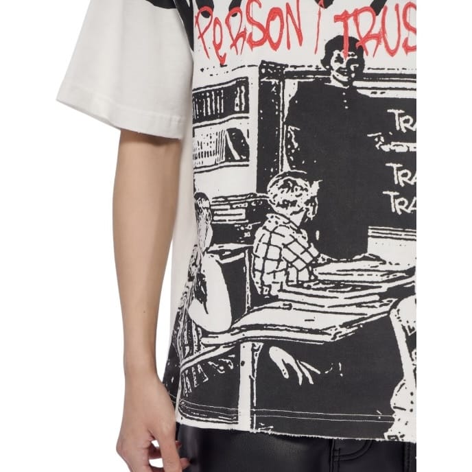 Valabasas Granny Tee (White) VLBS-VT1-26005