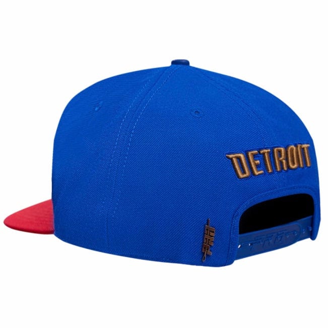 Pro Standard Detroit Pistons Sport Side Patch Wool Snapback (Blue/Red)