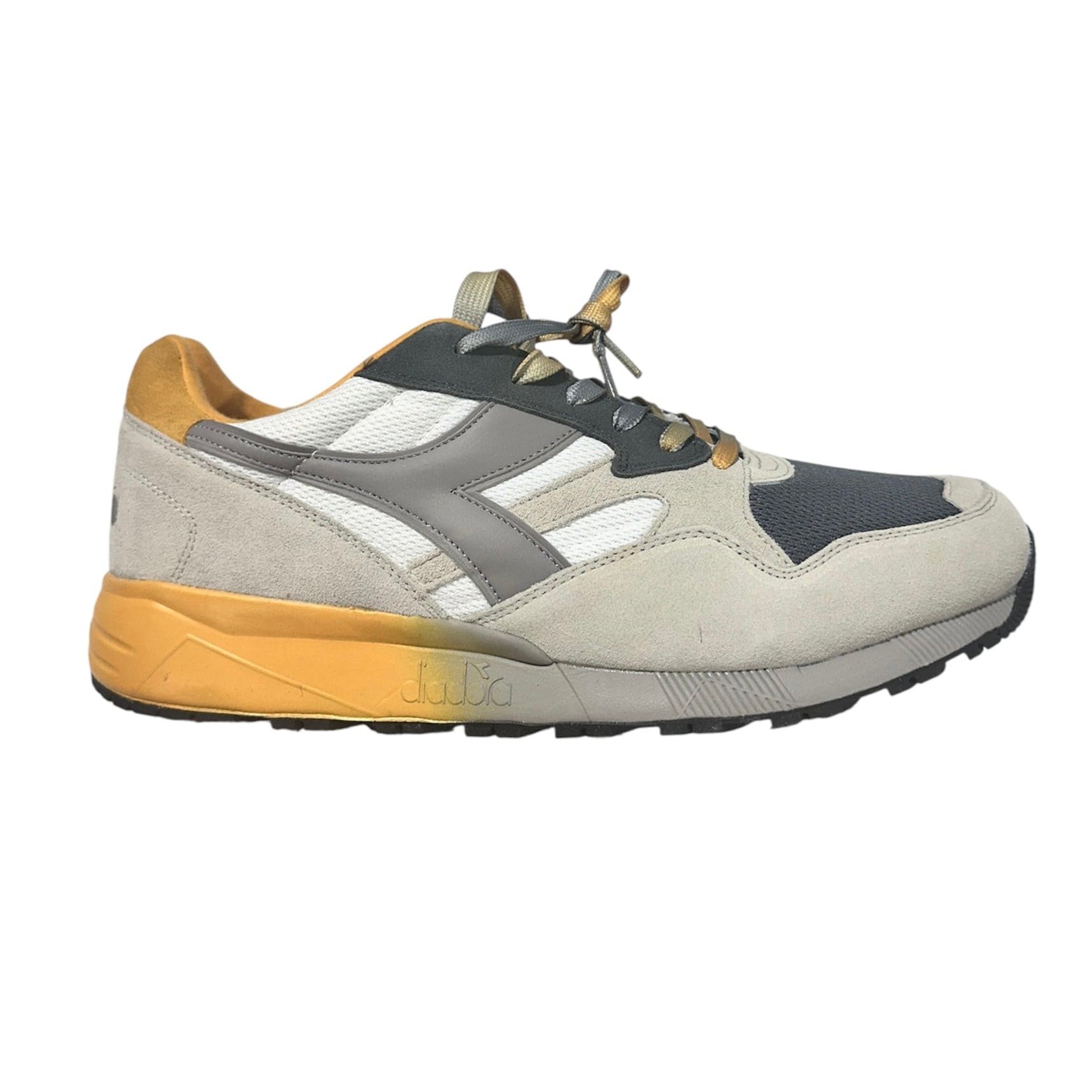 Diadora Unisex N902 Speckled Running Shoes (White) 501173286