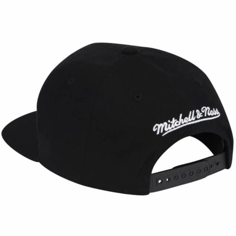 Mitchell & Ness Nba Chicago Bulls 1997 Champions Snapback (Black)