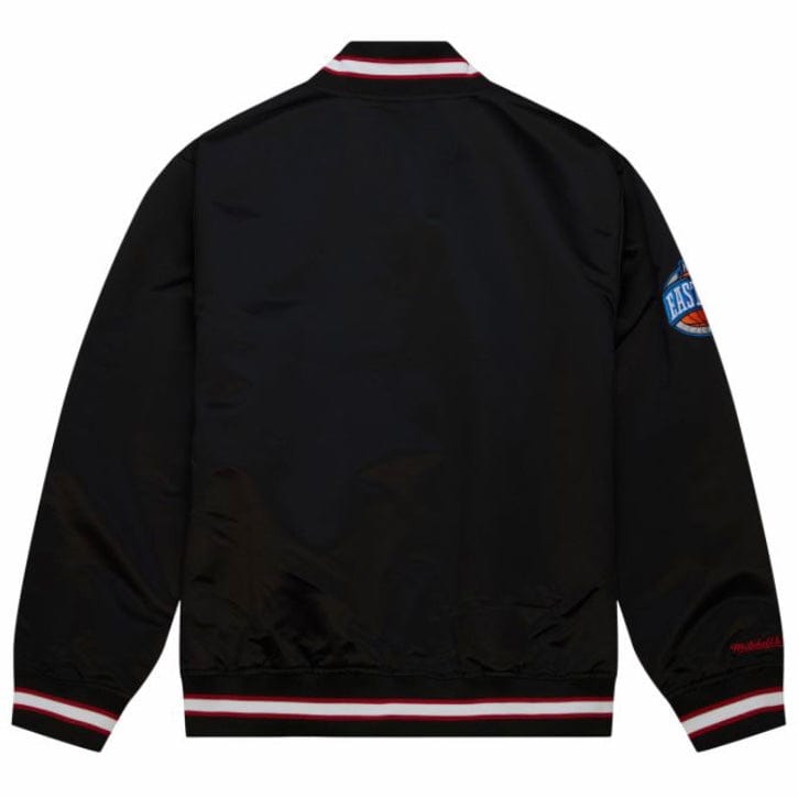 Mitchell & Ness NBA Chicago Bulls Team OG 2.0 Lightweight Jacket (Black)