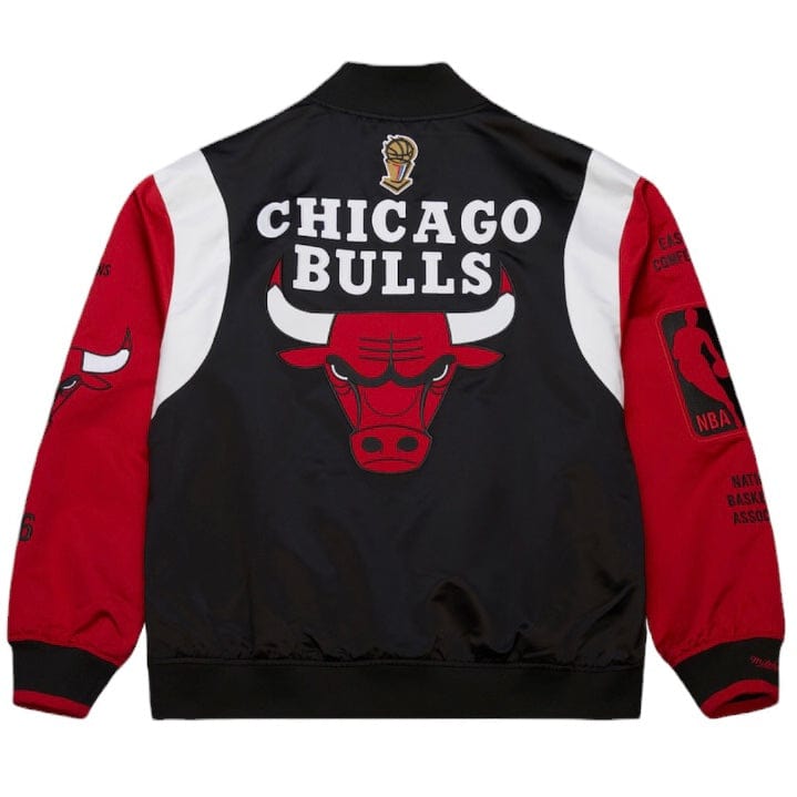 Mitchell & Ness Chicago Bulls Team Origins Satin Full-Snap Jacket (Black)