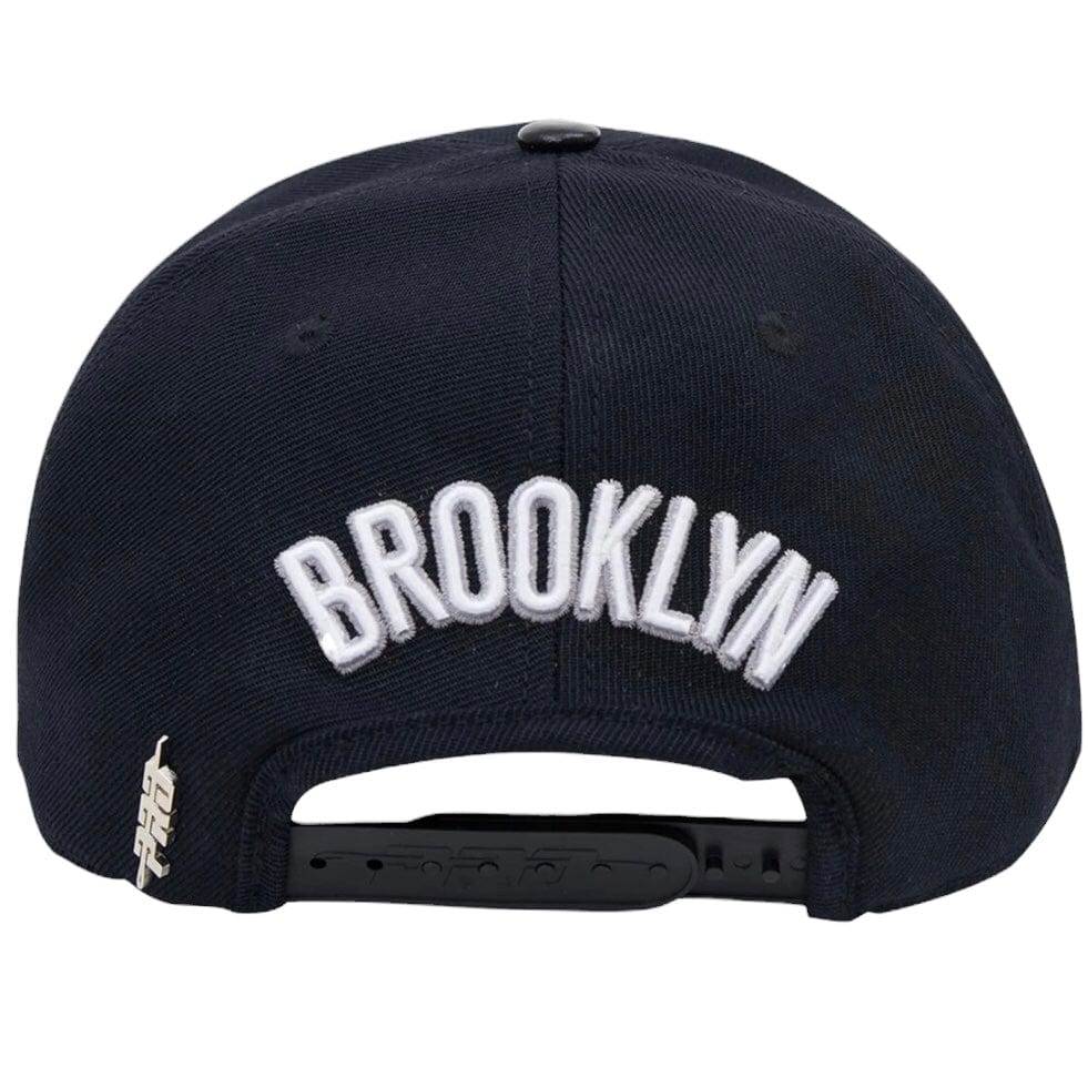 Pro Standard Nba Brooklyn Nets Team Logo Snapback (Black/Pink)