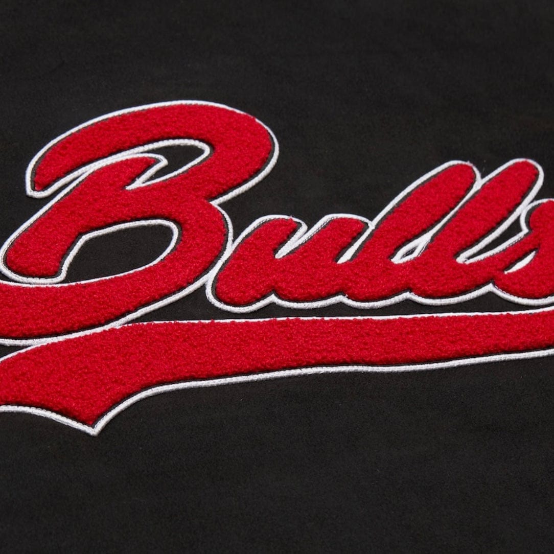 Mitchell & Ness Chicago Bulls Oversweep Varsity Full-Snap Jacket (Black)