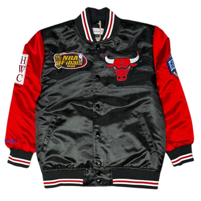 Youth Mitchell & Ness Chicago Bulls Primetime Satin Jacket (Black/Red)