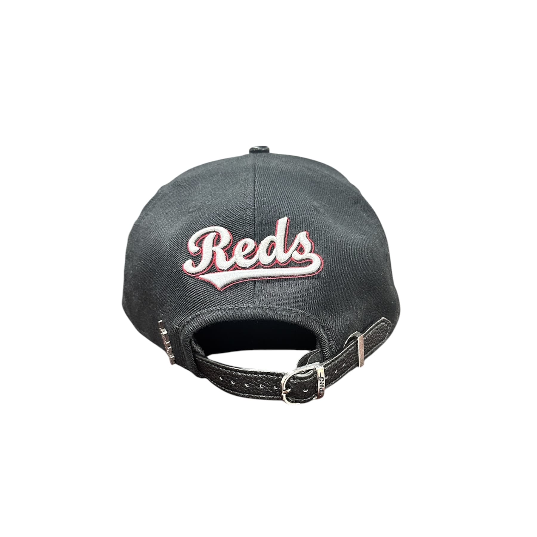 Pro Standard MLB Cincinnati Reds Chrome Leather Strap Hat (Black)