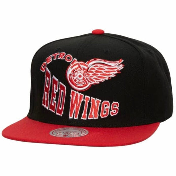 Mitchell & Ness NHL Vintage Detroit Red Wings Crooked Path Snapback (Black)