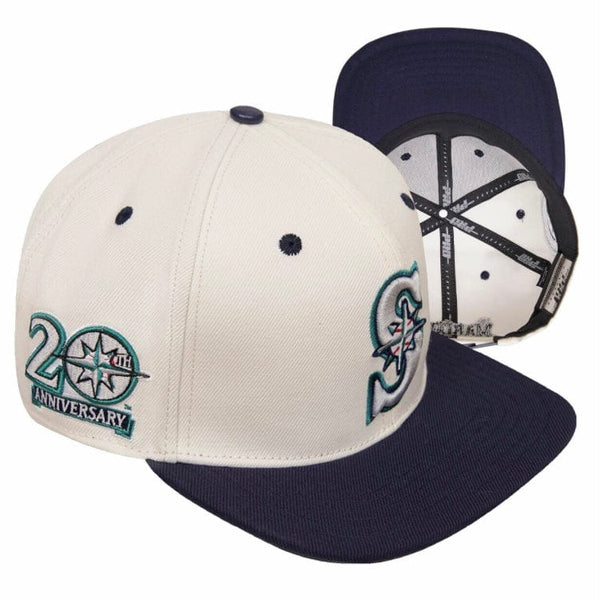 Pro Standard Boston Red Sox 2018 World Series Snapback Hat (Eggshell)