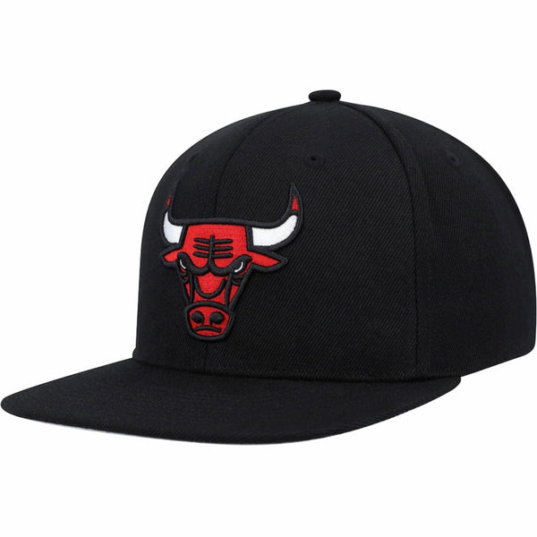 Mitchell & Ness NBA Chicago Bulls Side Core 2.0 Snapback (Black)
