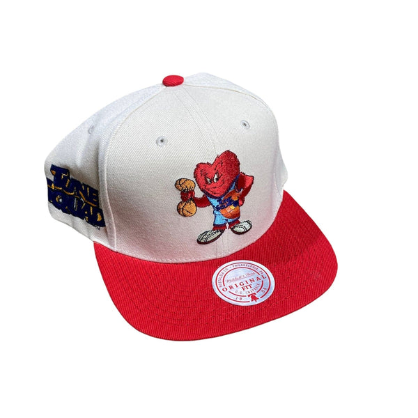 Mitchell & Ness Epc Character Tune Squad Snapback (Beige/Red)