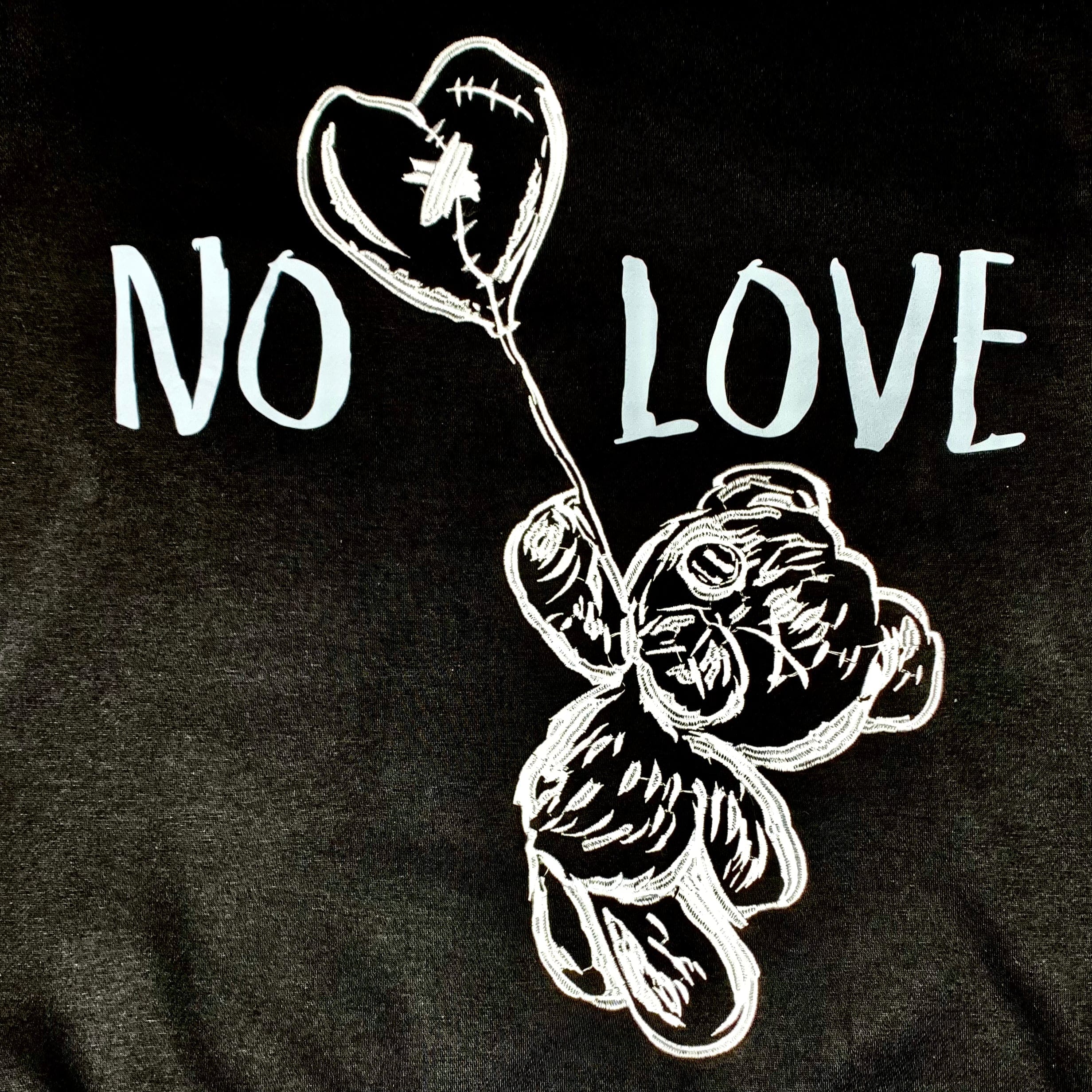 Retro Label 1s Og No Love Crewneck Sweatshirt (Black) - RL1SC