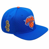 New York Knicks Logo Mesh Snapback Hat (Royal Blue)