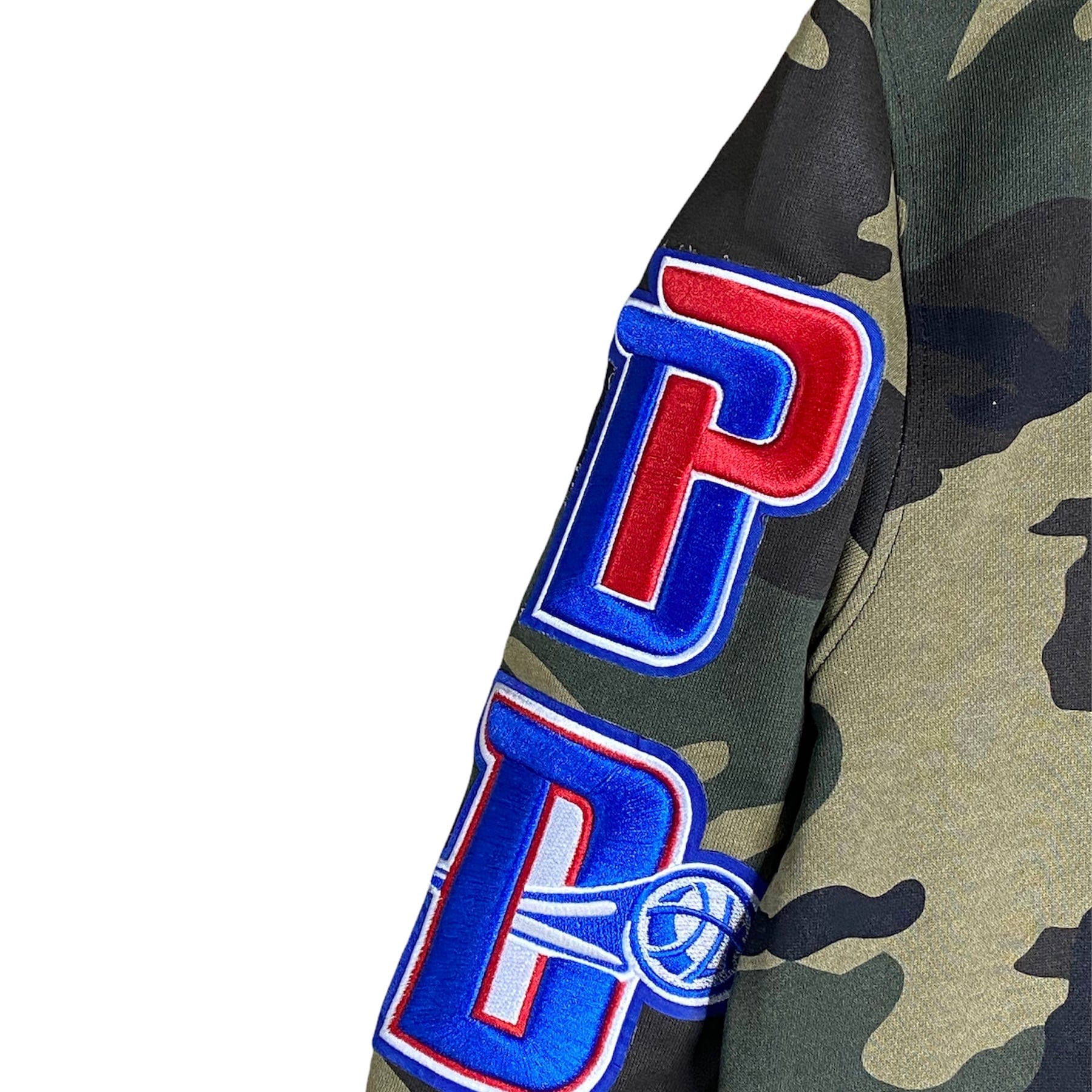 Pro Standard Detroit Pistons Logo Pullover Hoodie (Camo) BDP553534-CAM