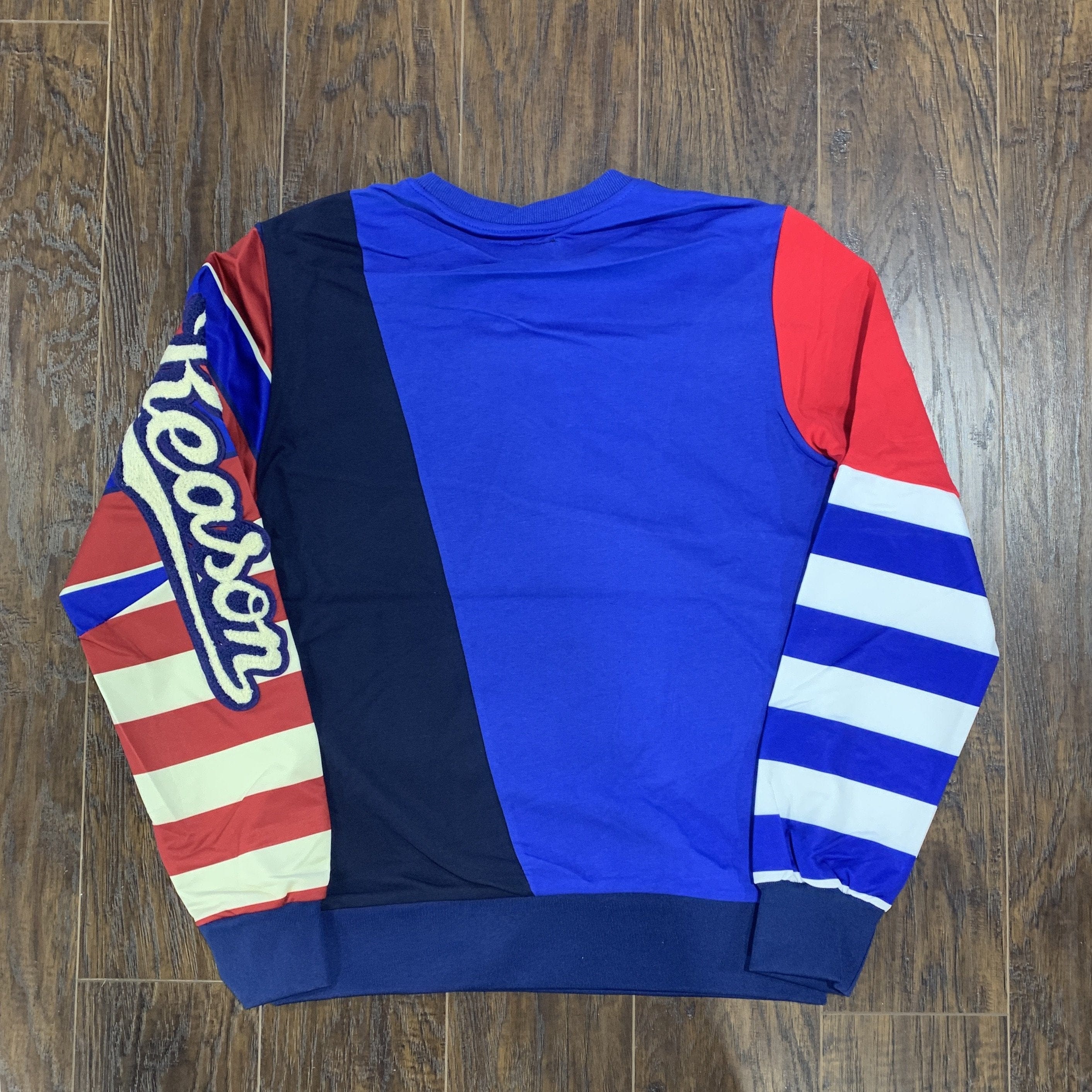 REASON CREWNECK ROSE EAGLE BLUE