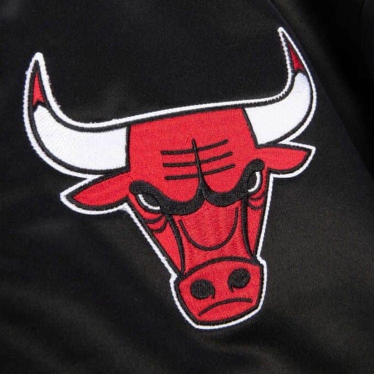 Mitchell & Ness Nba Chicago Bulls Champ City Satin Jacket (Black)