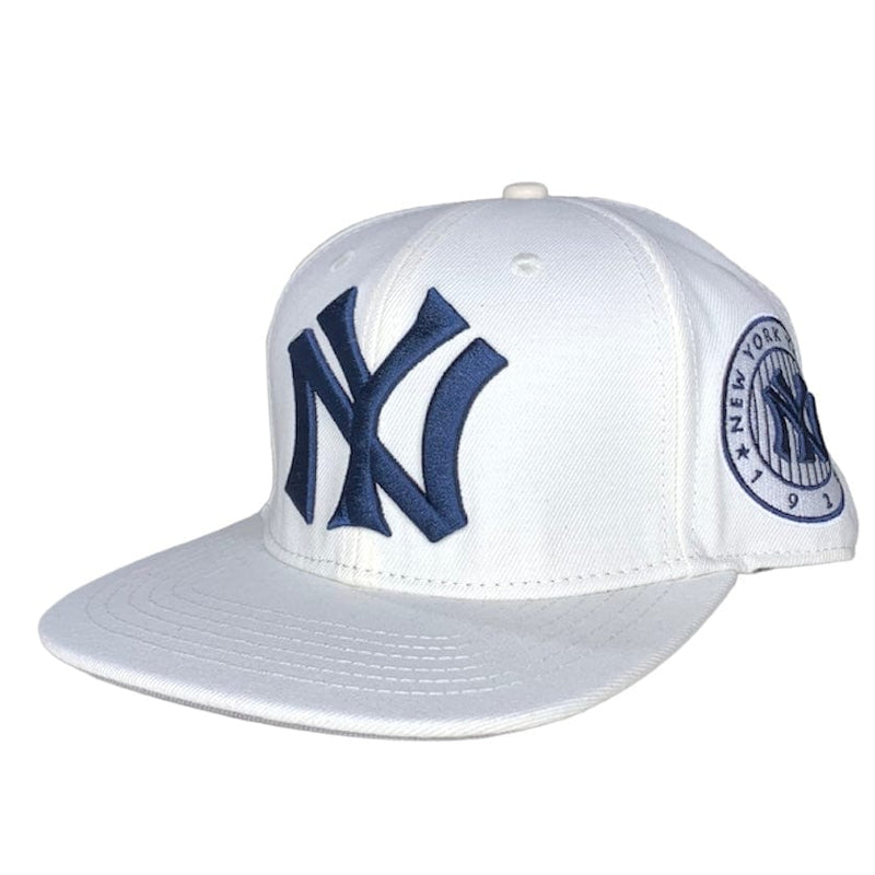 New York Yankees Retro Classic Wool Snapback Hat (Eggshell)