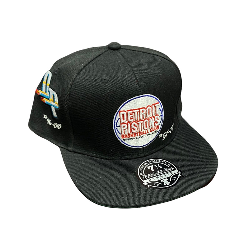 Mitchell & Ness Nba Timeline Fitted Hwc Detroit Pistons Hat (Black)