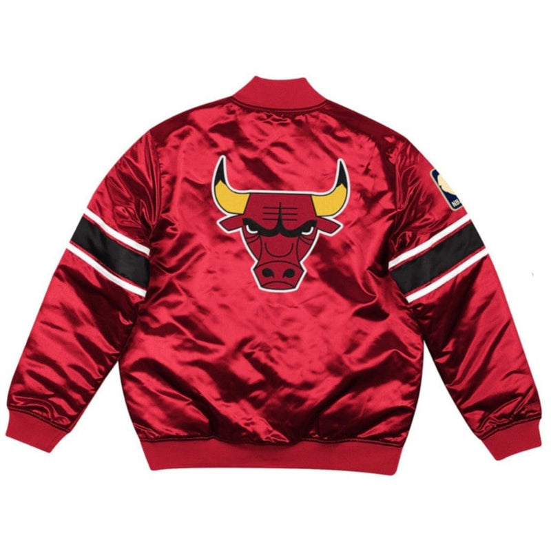 Mitchell & Ness Chicago Bulls Heavyweight Satin Jacket (Red)