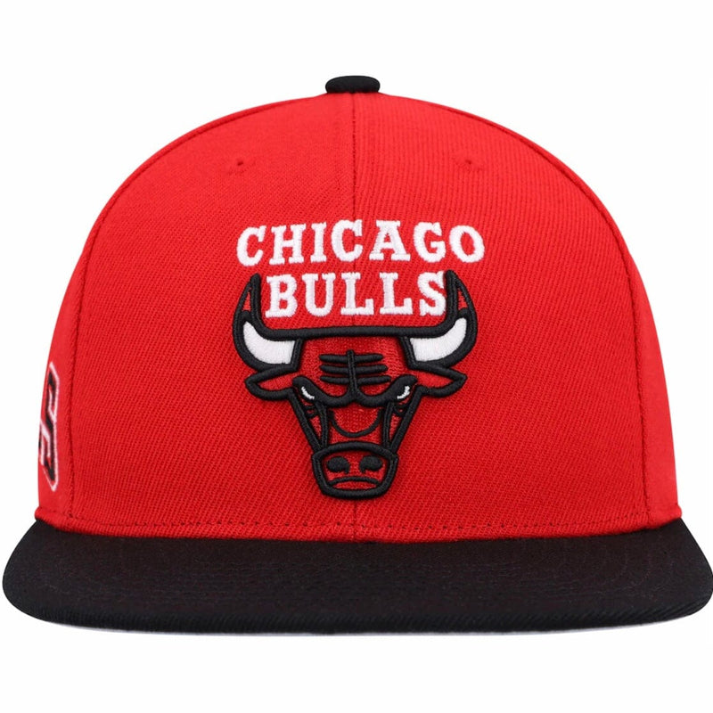 Mitchell & Ness NBA Chicago Bulls Side Core 2.0 Snapback (Red/Black)